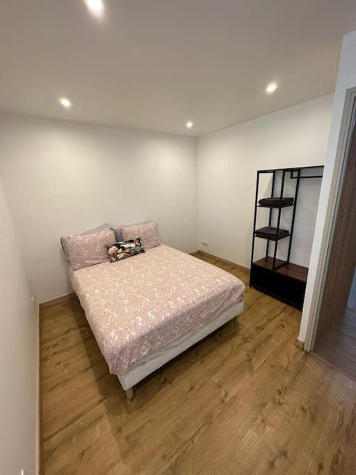 Apt Moderne 2 Chambres 5 Voyageurs Parigi Esterno foto