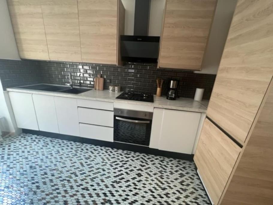 Apt Moderne 2 Chambres 5 Voyageurs Parigi Esterno foto